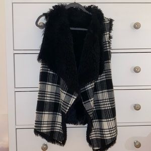 Reversible Steve Madden vest